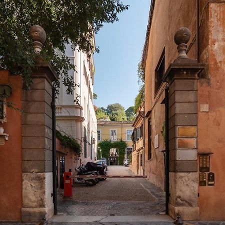 Studi Patrizi Dreaming Luxury Duplex Apartment Roma Esterno foto